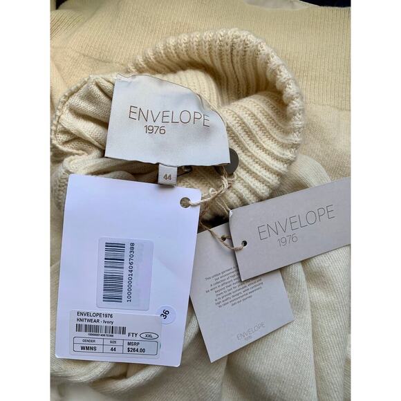 Envelope 1976 Sweater in Ivory Size 44 Knit Cashmere Turtleneck Ribbed Classic - Picture 5 of 5